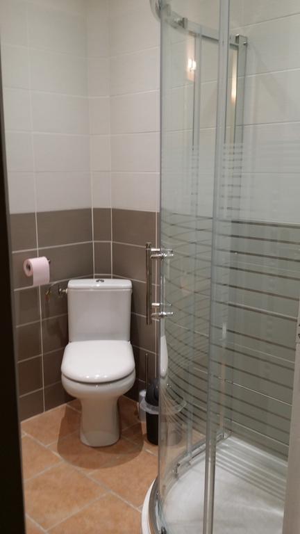 Les Portes Du Soleil Bed & Breakfast Капестон Стая снимка