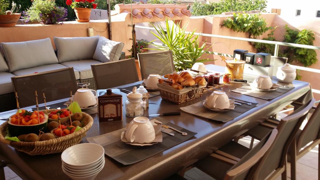 Les Portes Du Soleil Bed & Breakfast Капестон Екстериор снимка